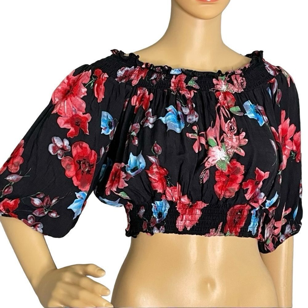 Peachy Girl Floral Black Pink Blue Red Ruffled Off Shoulder Croptop Size Large